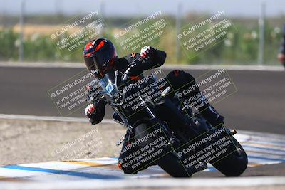 media/Sep-20-2025-TrackDaz (Sat) [[27f0cde673]]/B Group/220pm (Turn 9)/